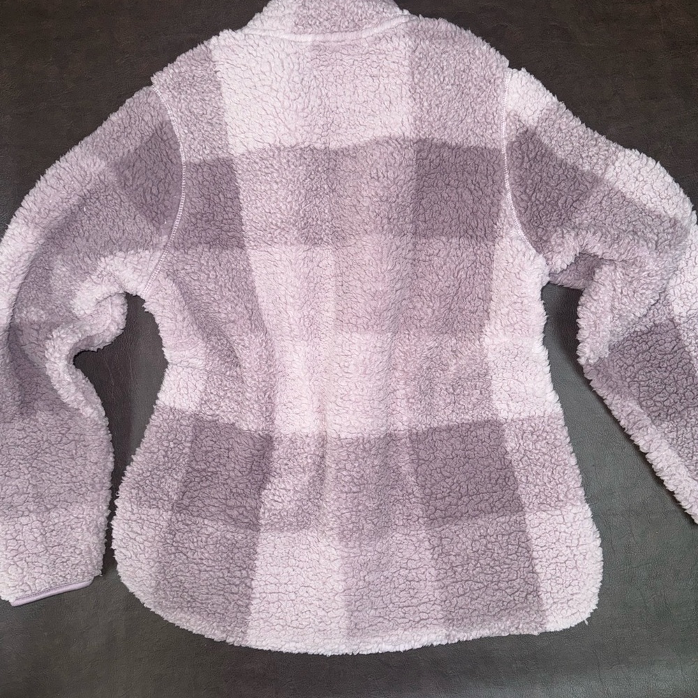 Fuzzy Checkered Sweater - Picture 5 of 5